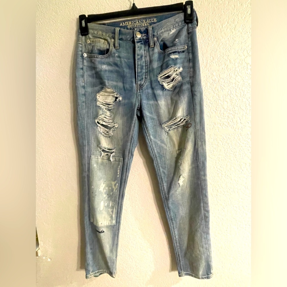American Eagle woman’s jeans size 2 Distressed with Patchwork